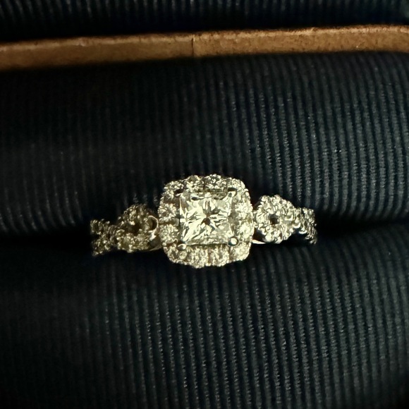 The Leo Diamond 14K White Gold 1ctw E/SI2 Princess Pave Halo Engagement Ring Sz8 - Picture 7 of 16